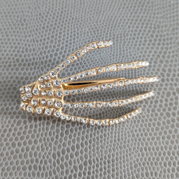 New Rhinestone Skeleton Hand Hair Clip - Picture 1 of 5